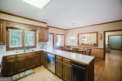4780 Deer Run NW, Kennesaw, GA 30152 - Photo 15
