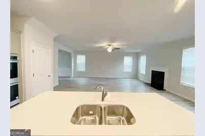 928 Yancey Court, Loganville, GA 30052 - Photo 7