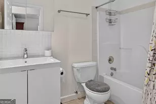 932 Century Oak Dr, Winder, GA 30680 - Photo 15