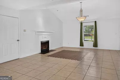 932 Century Oak Drive, Winder, GA 30680 - Photo 3