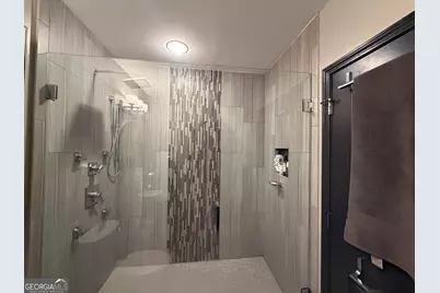 950 W Peachtree Street NW #1702, Atlanta, GA 30309 - Photo 15