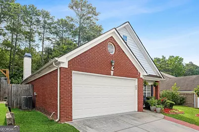 2773 Newtons Crest Cir, Snellville, GA 30078 - Photo 3