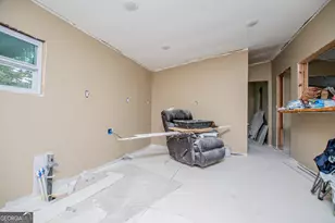 33 Holiday Dr, Carrollton, GA 30116 - Photo 19