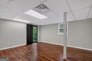 126 N Lake Dr, Lagrange, GA 30240 - Photo 19