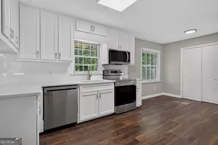 126 N Lake Dr, Lagrange, GA 30240 - Photo 11