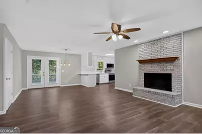 126 N Lake Drive, Lagrange, GA 30240 - Photo 7