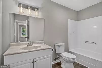 126 N Lake Drive, Lagrange, GA 30240 - Photo 17