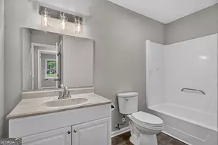126 N Lake Dr, Lagrange, GA 30240 - Photo 17