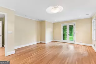 3135 Spalding Dr, Sandy Springs, GA 30350 - Photo 39