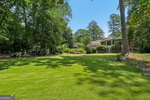 3135 Spalding Dr, Sandy Springs, GA 30350 - Photo 33