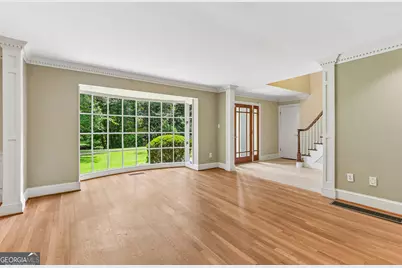 3135 Spalding Drive, Sandy Springs, GA 30350 - Photo 65