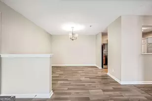 13202 Fairington Ridge Cir, Lithonia, GA 30038 - Photo 5