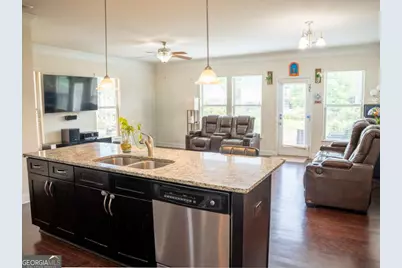 10643 Naramore Lane, Alpharetta, GA 30022 - Photo 5