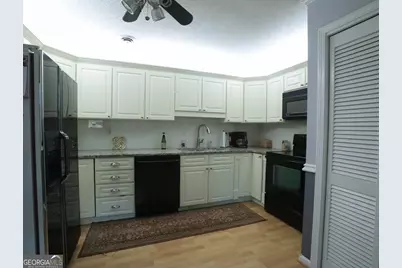 3463 Ashwood Lane, Atlanta, GA 30341 - Photo 9