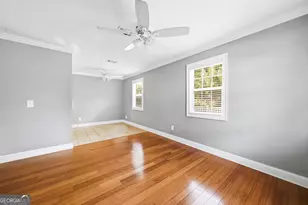 1017 Mallery St, Saint Simons, GA 31522 - Photo 5