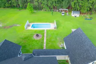 1318 Whitney Lake Rd, Blackshear, GA 31516 - Photo 3