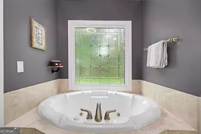 6375 Glenridge Drive #200, Sandy Springs, GA 30328 - Photo 15