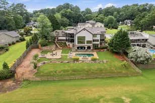 570 Creekwood Dr, Marietta, GA 30068 - Photo 11