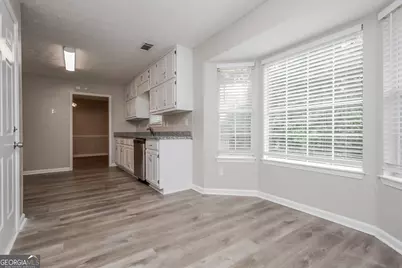 800 Pointe Trail, Locust Grove, GA 30248 - Photo 7