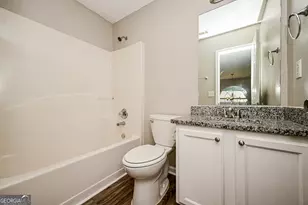 4621 Laura Pl, Lithonia, GA 30038 - Photo 17