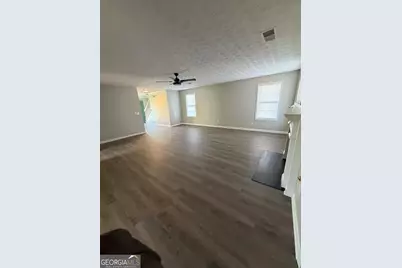 9154 Claude Court, Jonesboro, GA 30238 - Photo 11