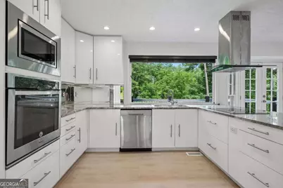 5132 Willow Point Parkway, Marietta, GA 30068 - Photo 11