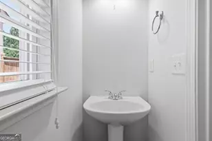 703 Aroura Dr, Woodstock, GA 30188 - Photo 29