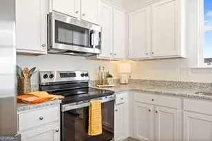 1001 Homestead Dr, Macon, GA 31216 - Photo 9
