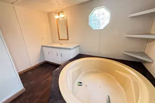 1361 Edgewood Ave, Douglas, GA 31533 - Photo 13