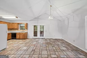 380 N Victoria Rd, Woodstock, GA 30189 - Photo 11