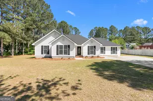 1237 Brooklet S Dr, Brooklet, GA 30415 - Photo 1