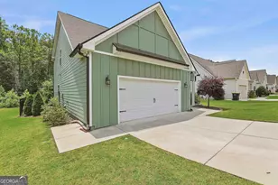 245 Southridge, Senoia, GA 30276 - Photo 3