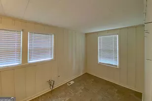 215 Pennsylvania Ave, Carrollton, GA 30117 - Photo 15
