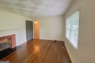 215 Pennsylvania Ave, Carrollton, GA 30117 - Photo 5