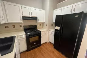 3015 Cascade Manor Dr, Decatur, GA 30034 - Photo 3
