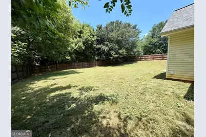 6130 Devonshire Drive, Flowery Branch, GA 30542 - Photo 11