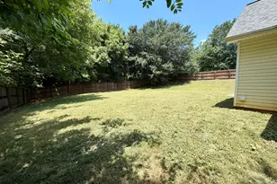 6130 Devonshire Dr, Flowery Branch, GA 30542 - Photo 11