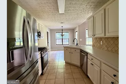 6130 Devonshire Drive, Flowery Branch, GA 30542 - Photo 3