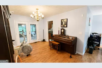 6679 Judy Lane, Riverdale, GA 30296 - Photo 9
