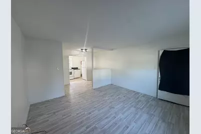 324 N Main Street #2, Statesboro, GA 30458 - Photo 3
