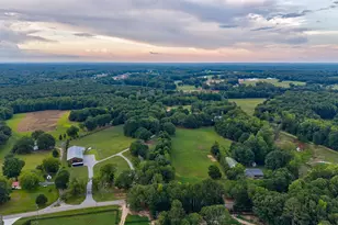 1321 Garrett Rd, Statham, GA 30666 - Photo 153