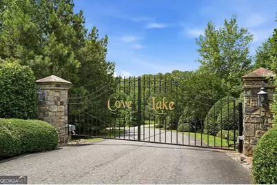 141 Cove Lake Drive, Marble Hill, GA 30148 - Photo 1