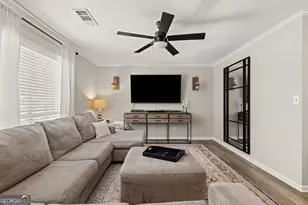 8850 Barron Cir, Gainesville, GA 30506 - Photo 7