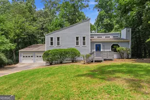 1035 Lakewood Dr, Marietta, GA 30066 - Photo 1