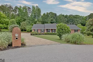 105 Walden Way, Fayetteville, GA 30214 - Photo 1