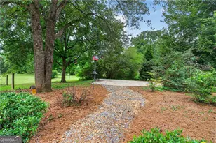 1009 Davenport Cir, Powder Springs, GA 30127 - Photo 53