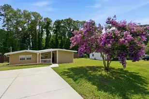 864 Chrysler Ave S E, Smyrna, GA 30080 - Photo 1