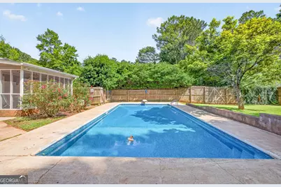 1561 Bentwood Drive SW, Lilburn, GA 30047 - Photo 33