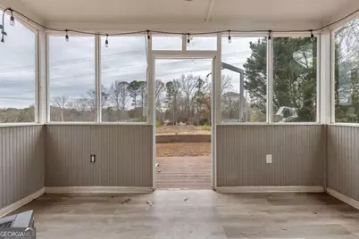 808 Valbrook Court SW, Lilburn, GA 30047 - Photo 27
