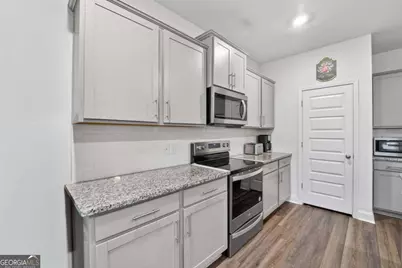 638 Logging Hill Drive, Richmond Hill, GA 31324 - Photo 5